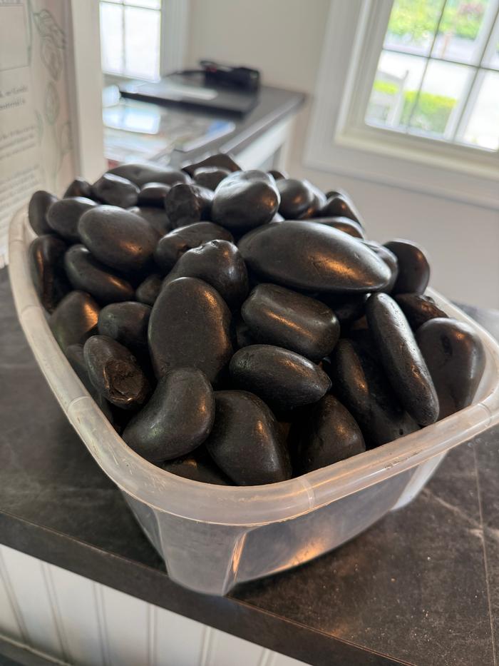 Hardscaping - Yukon Valley Black River Stone